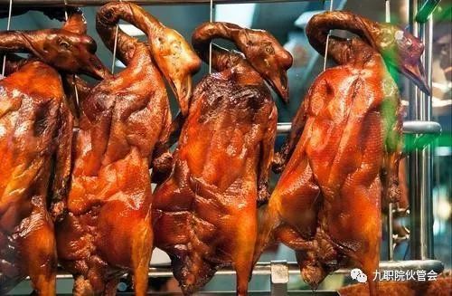 一只烤鸭仅售25元，店家却依然盈利的秘密！